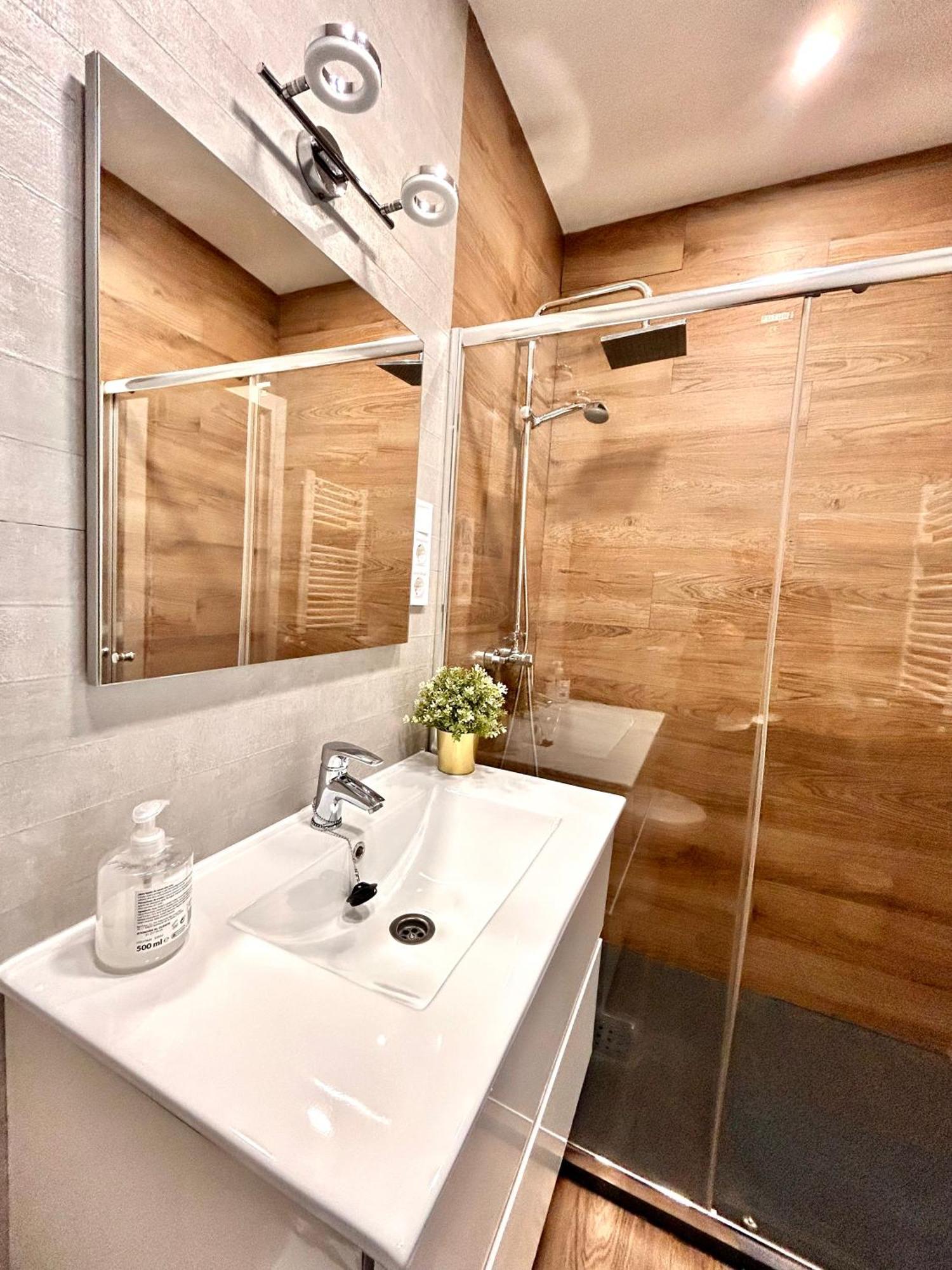 Loft Desing Retiro Apartment Мадрид Екстериор снимка